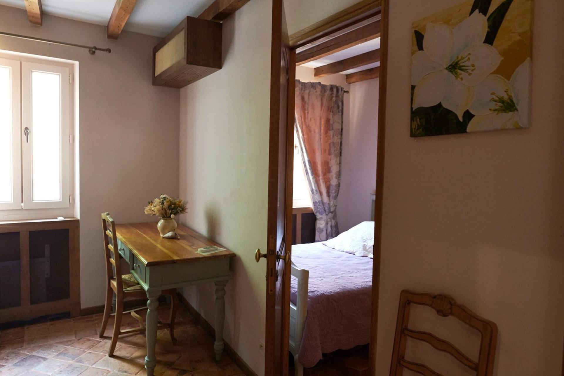 Couette-café Un Mas En Marseille